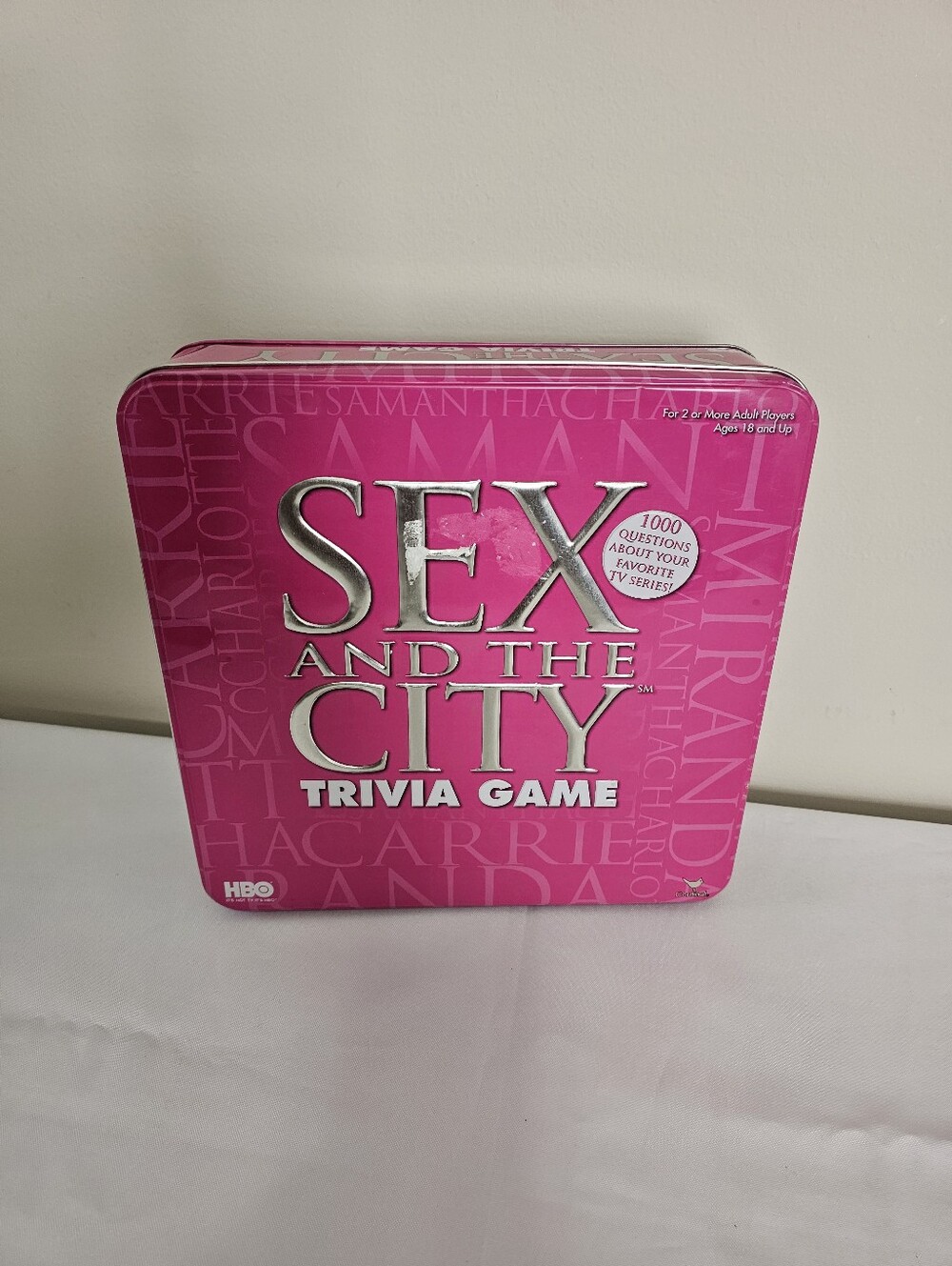 Sex and the City Trivia Game - Hot Pink Collectible Tin